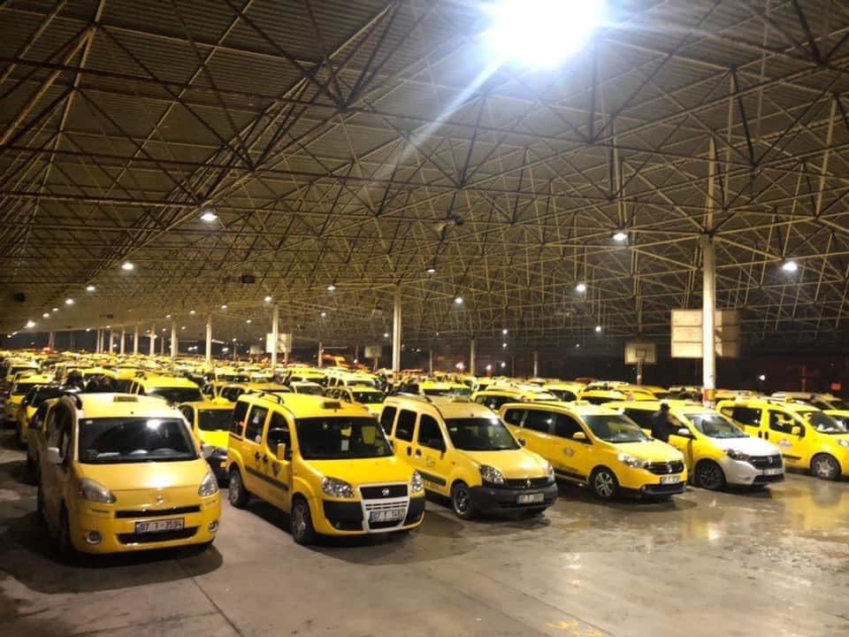 Antalya’daki taksi araçları